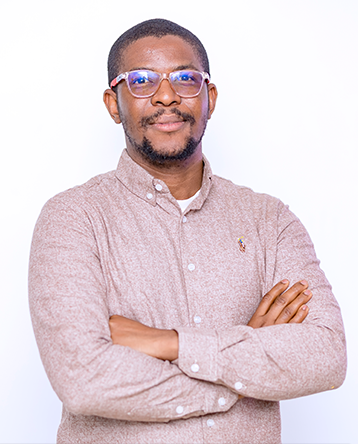 Julius Zannu headshot